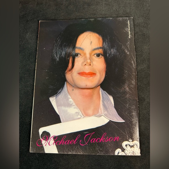 Michael Jackson A Tribute Word Up Magazine The Greatest Entertainer Of All Time! - Picture 3 of 4